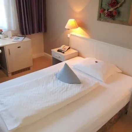 Johanneshoehe Hotel