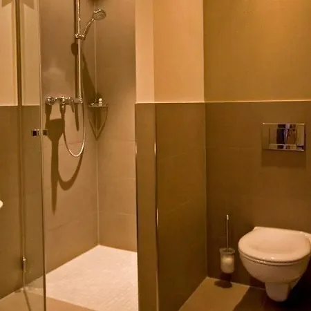 Hotel Johanneshoehe 3*